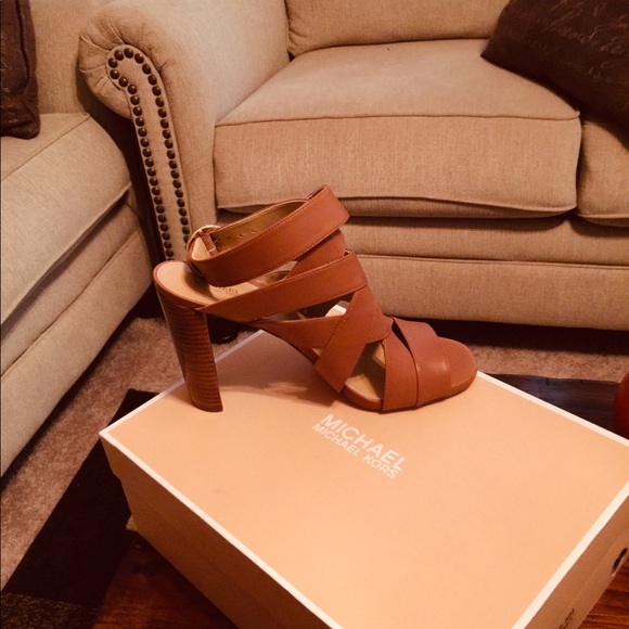 Michael kork shoes - Picture 8 of 8